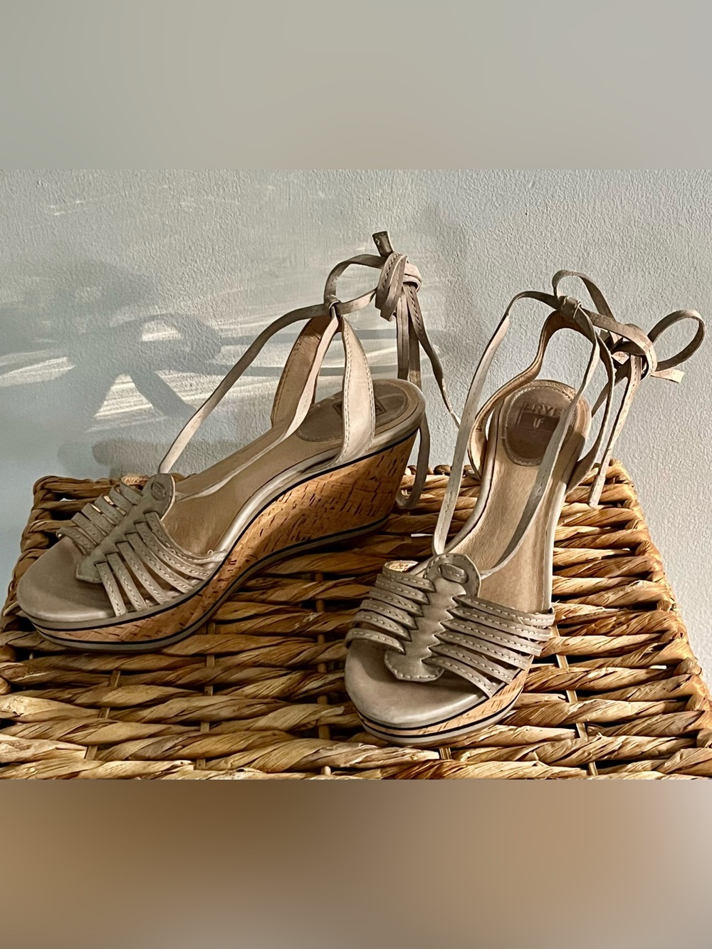 Frye ‘Carlie’ Cork Wedge Strappy Sandals, 9